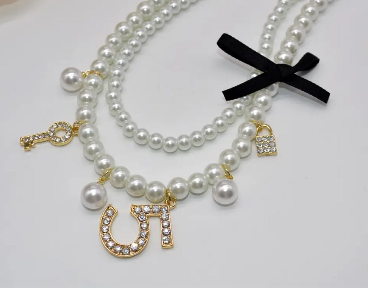 Dog Pearl Necklace - Gold