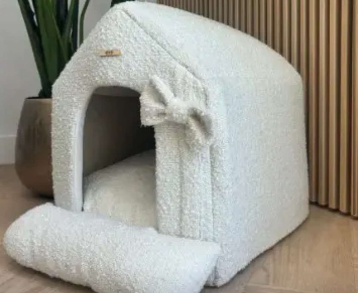 Luxury Boucle Dog House Bed - Cream