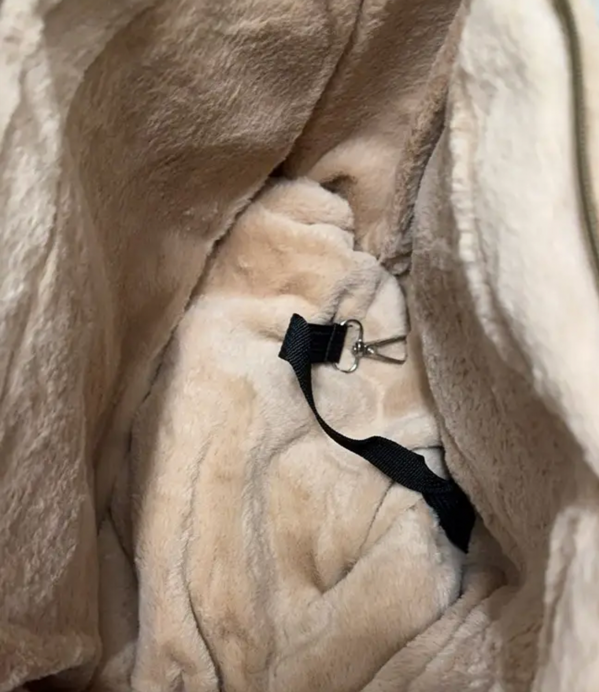 Quilted Soft Plush Lined Dog Carrier - Beige
