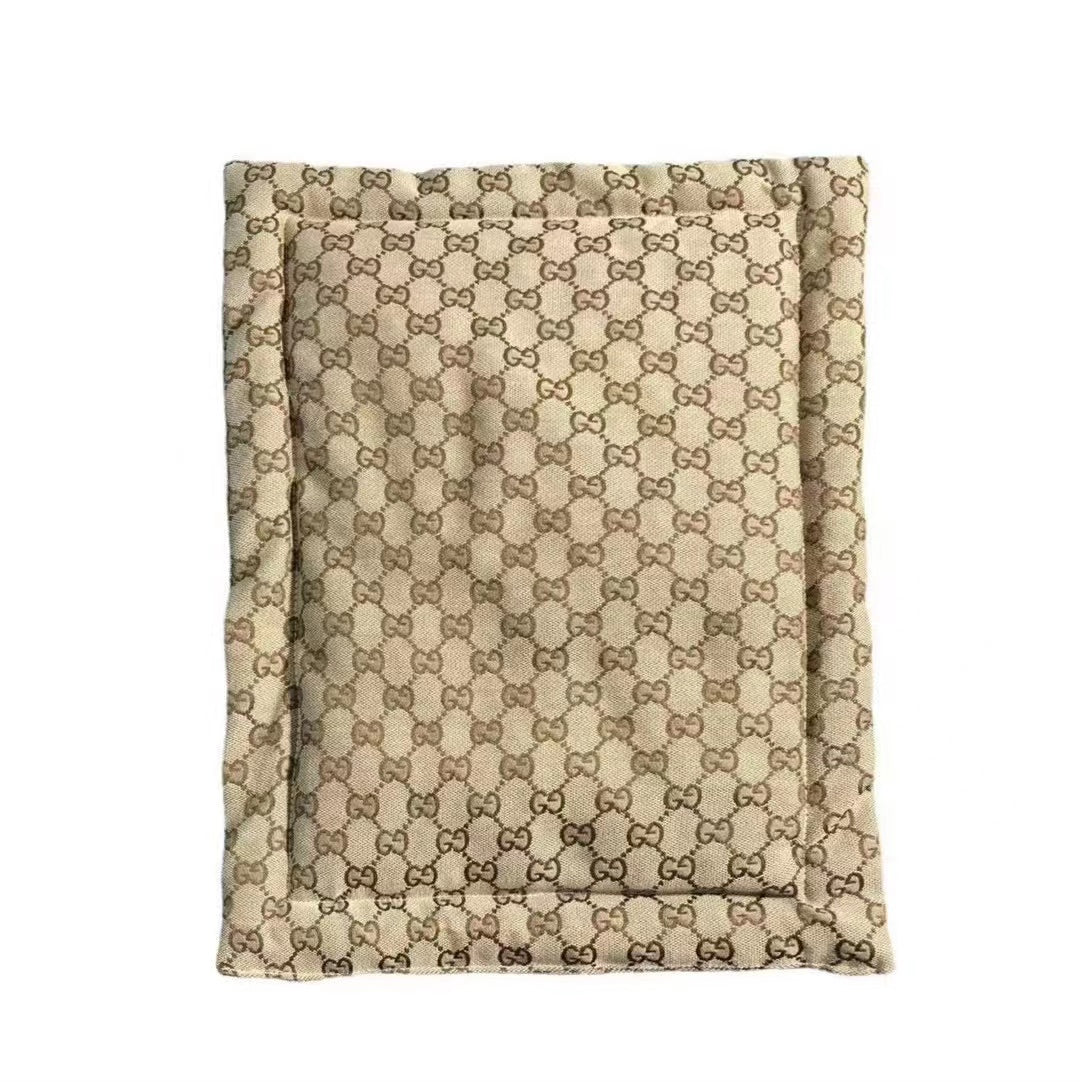 Patterned Mat - Beige