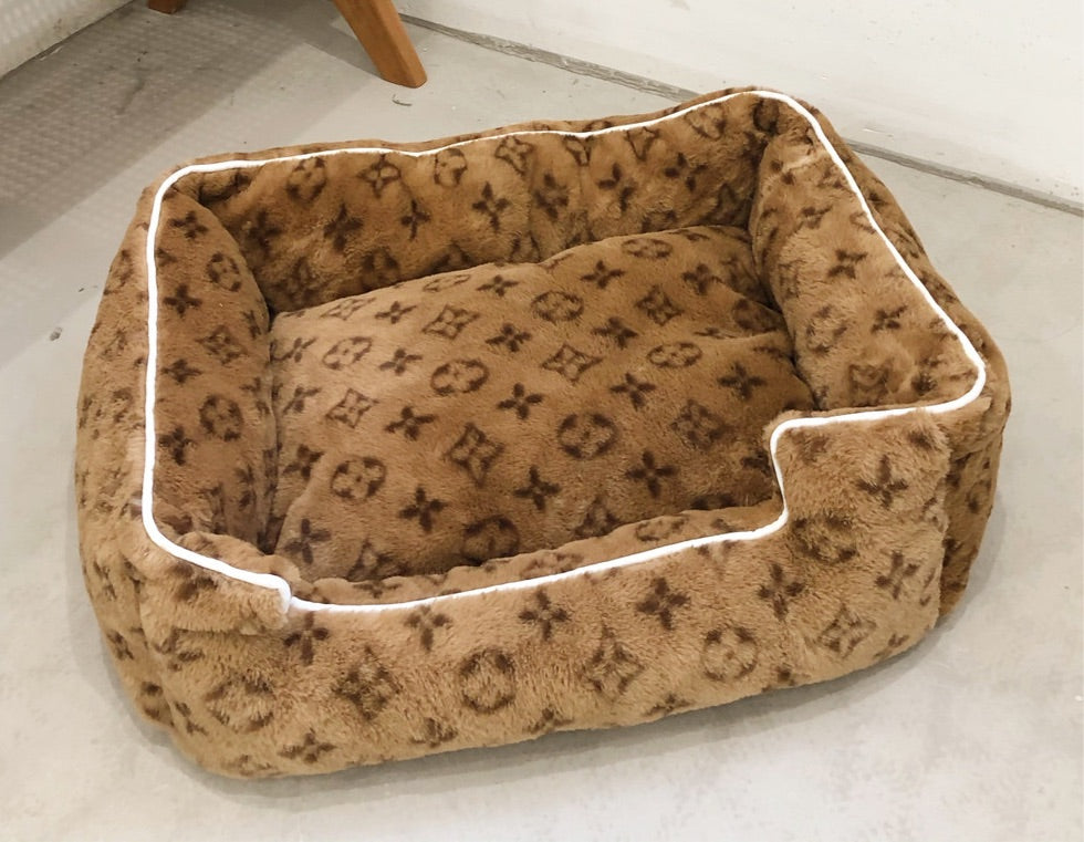 Faux Fur Dog Bed - Brown
